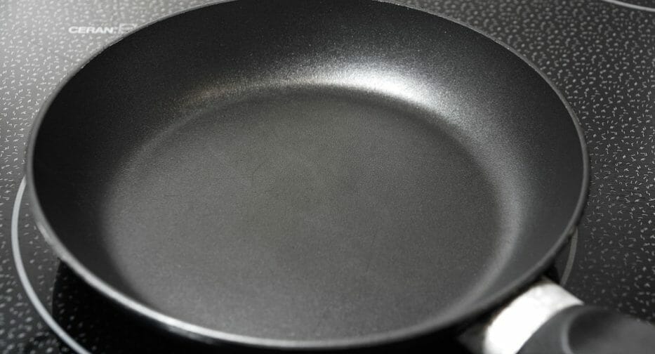 Applications of PTFE coated stainless steel
