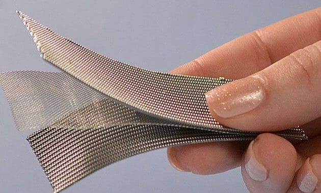 Benefits of Using 25 Micron Stainless Steel Mesh