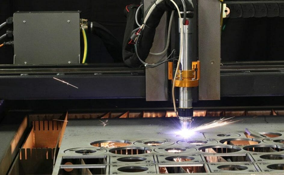 Benefits of Using a Plasma Cutter to Cut Stainless Steel