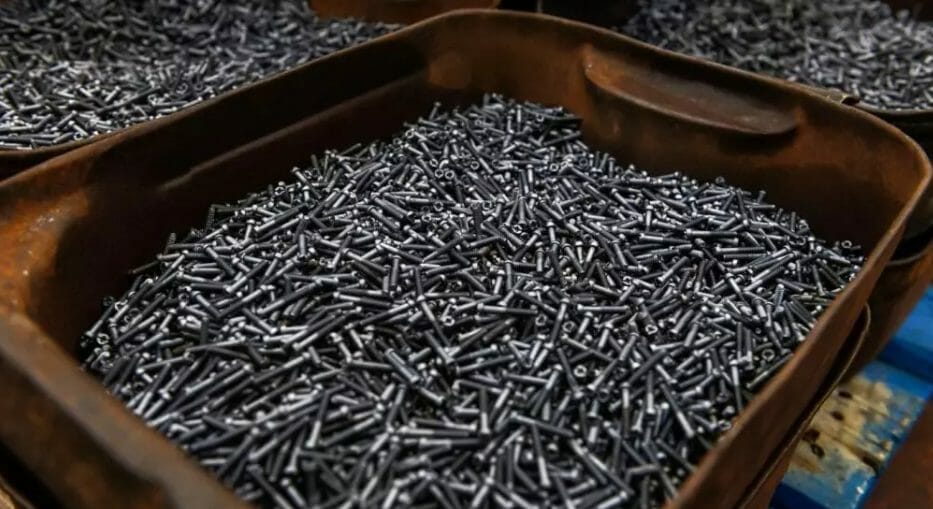 Corrosion Resistance of Zinc Plated Stainless Steel