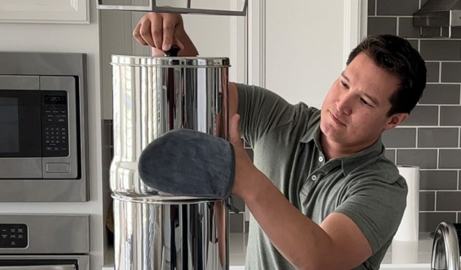 Deep Cleaning Your Berkey Stainless Steel Filter