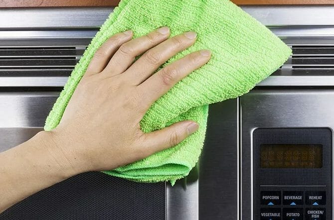 How to Clean Stainless Steel Appliances