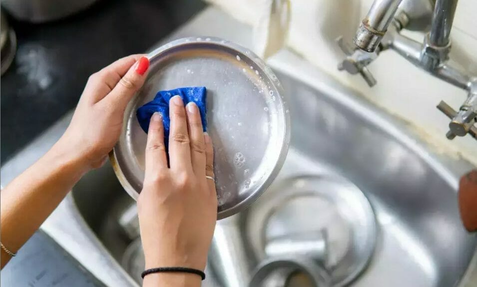 Keep Restaurant Sparkling Clean with Stainless Steel Cleaner