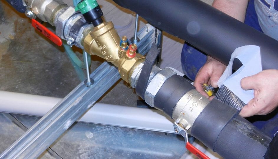 Insulate Your Pipes with Stainless Steel Pipe Insulation - Effective and Durable Solution