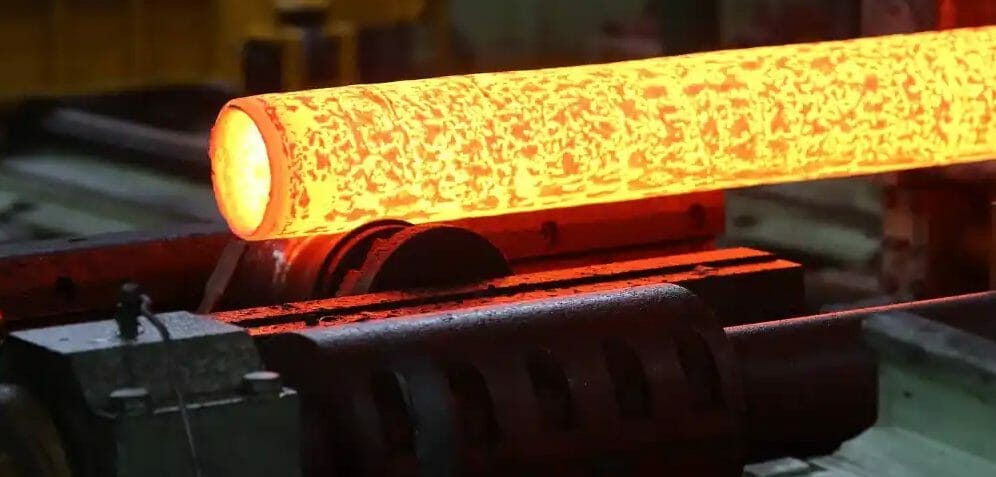 Manufacturing Process of Seamless Stainless Steel Pipes