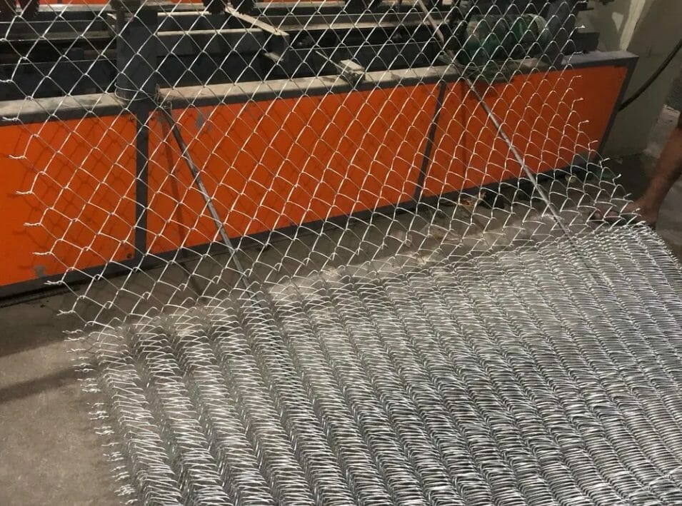 Types of Stainless Steel Chain Link Fences