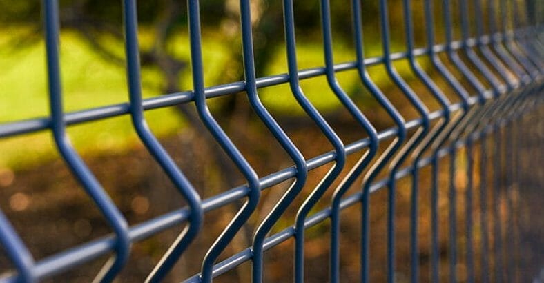 What is Stainless Steel Fence Mesh