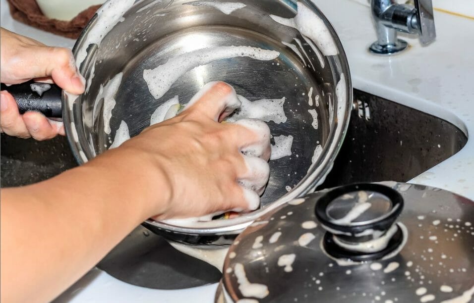 Cleaning and Maintenance of Stainless Steel Pots