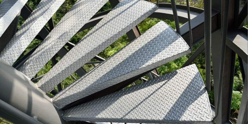 Common Uses for Checkered Stainless Steel Plates