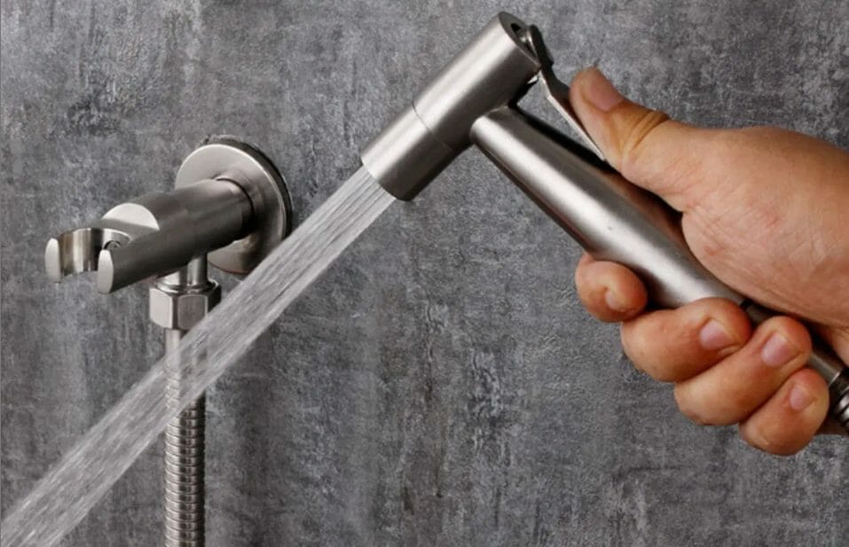 Enhancing the Showering Experience with Stainless Steel Accessories