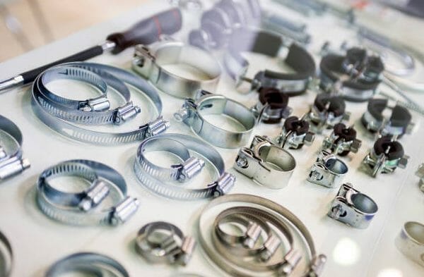 Factors to Consider When Choosing Stainless Steel Pipe Clamps