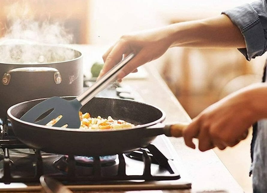 How Metal Utensils Affect Stainless Steel