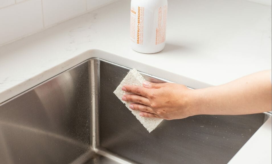 Maintaining the Shine Daily Care for Stainless Steel
