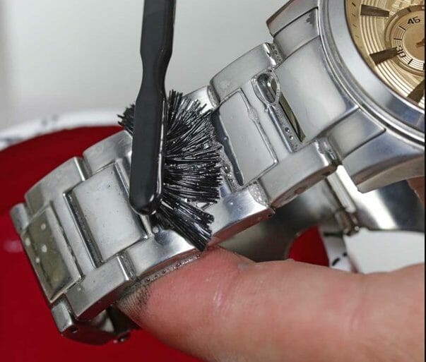 Precautions Before Cleaning Your Stainless Steel Watch