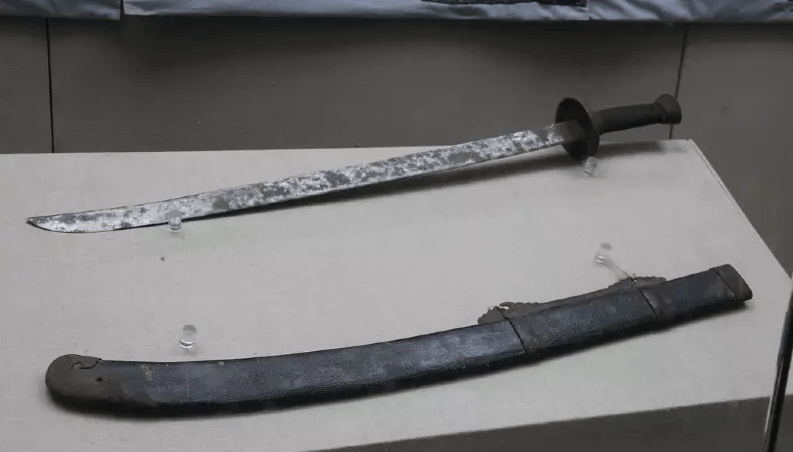 Safety Measures When Sharpening Stainless Steel Swords