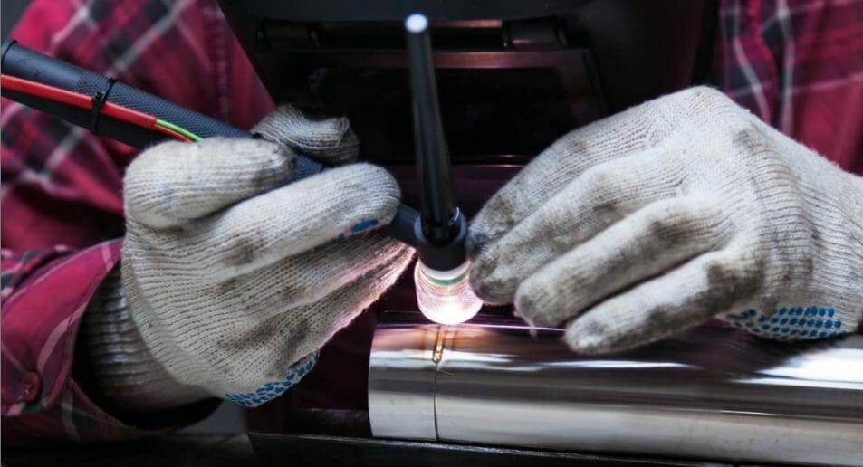 Techniques for Welding Stainless Steel to Mild Steel