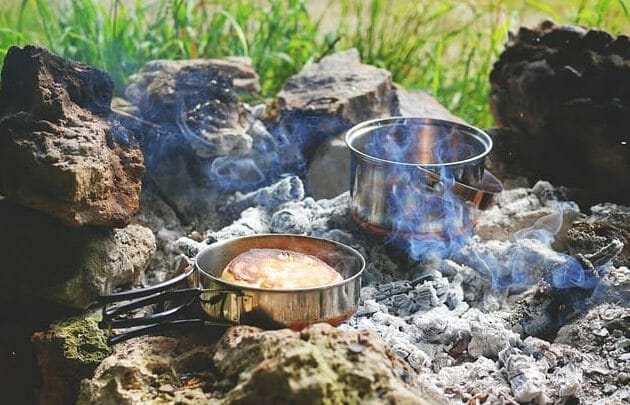 The Benefits of Using Stainless Steel Cookware on a Campfire