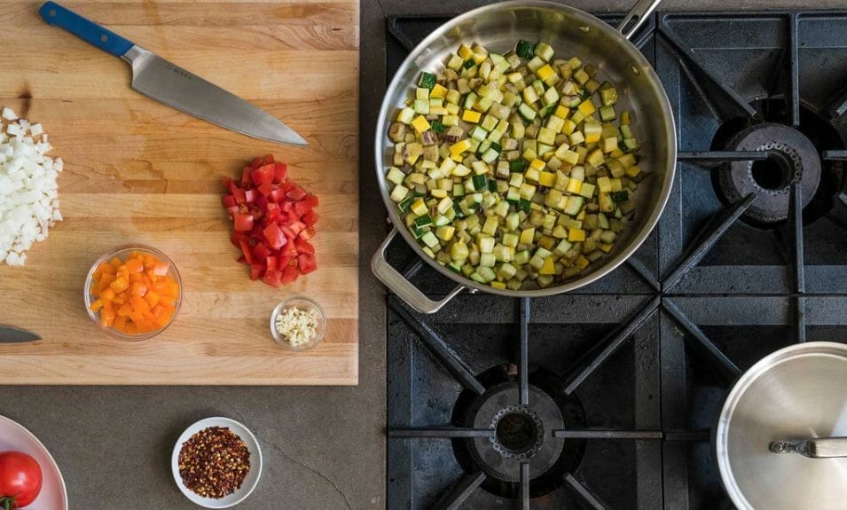 The Challenges of Cooking with Stainless Steel