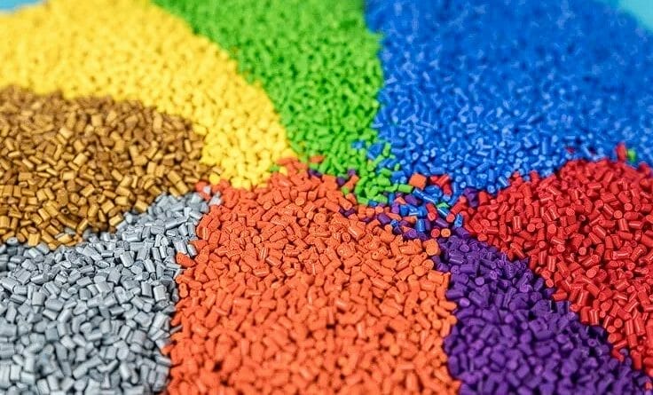 Advantages of Lexan Plastics over Traditional Materials