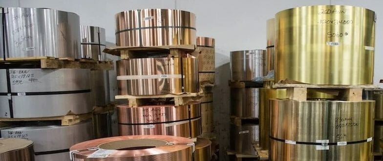 Factors to Consider When Choosing Between Stainless Steel and Zinc