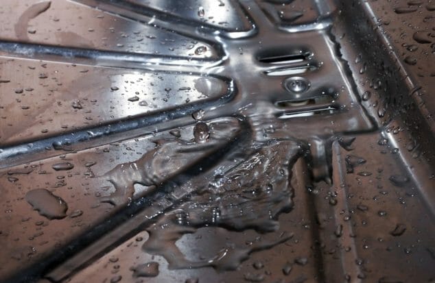 Galvanized Metal Sheets vs. Stainless Steel
