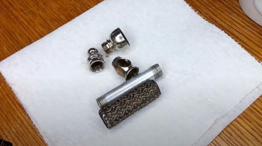 How to Clean and Maintain a Stainless Steel Weed Pipe