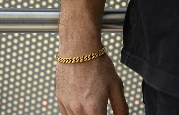 Is Gold Plated Stainless Steel Good Pros & Cons