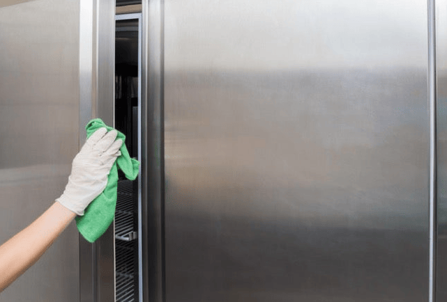 Maintaining Easy Care Stainless Steel and Regular Stainless Steel