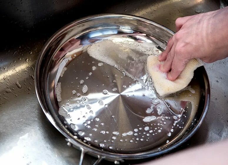 Cleaning and Maintenance of 1810 Stainless Steel Cookware