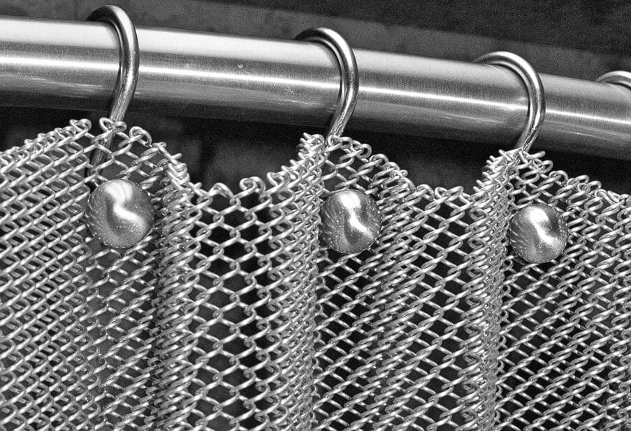 Comparing Stainless Steel Rope Mesh to Traditional Mesh Options