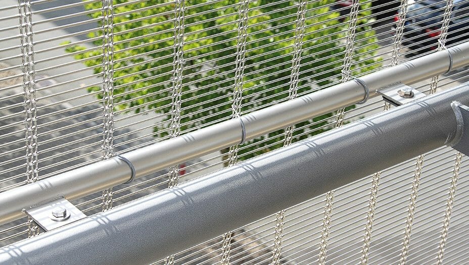 Installation and Maintenance of 20 Mesh Stainless Steel Screen
