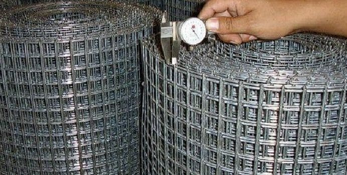 Installation and Maintenance of 4 Mesh Stainless Steel Screen