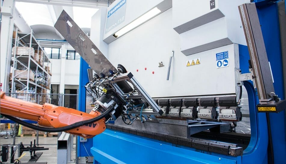 Preparing the Stainless Steel Sheet for Bending