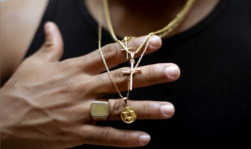 Styling Tips for Gold Stainless Steel Chains
