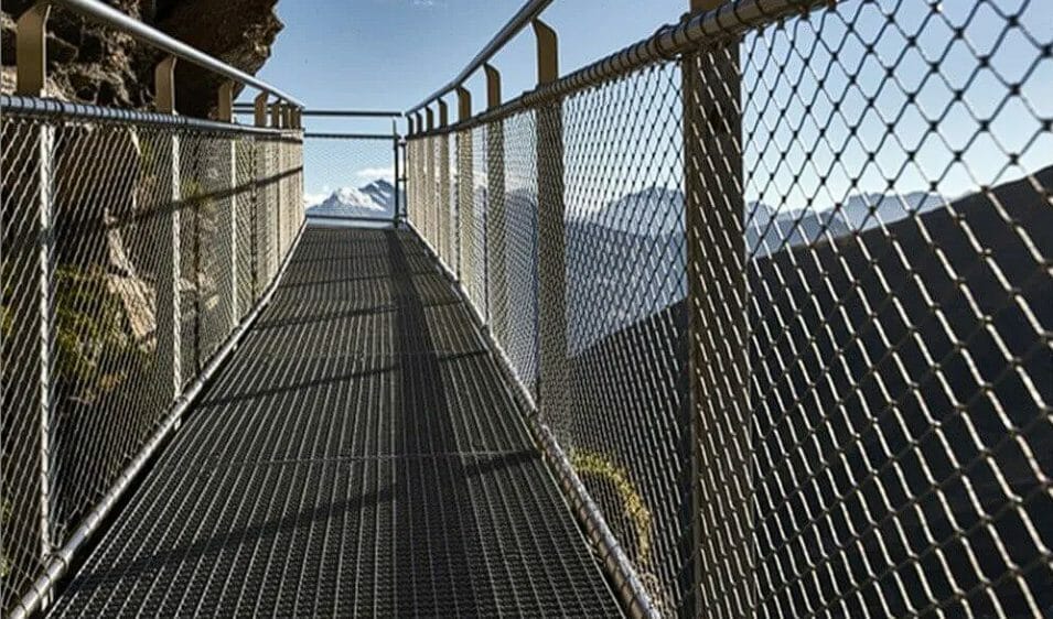 The Benefits of Stainless Steel Rope Mesh
