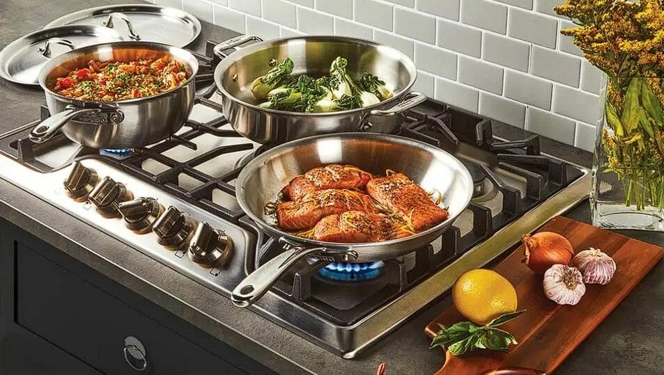 Using Stainless Steel Cookware Safely on Gas Stove