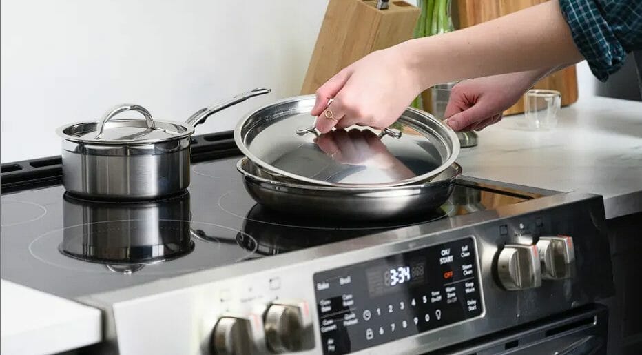 Using Stainless Steel Cookware on Electric Stoves